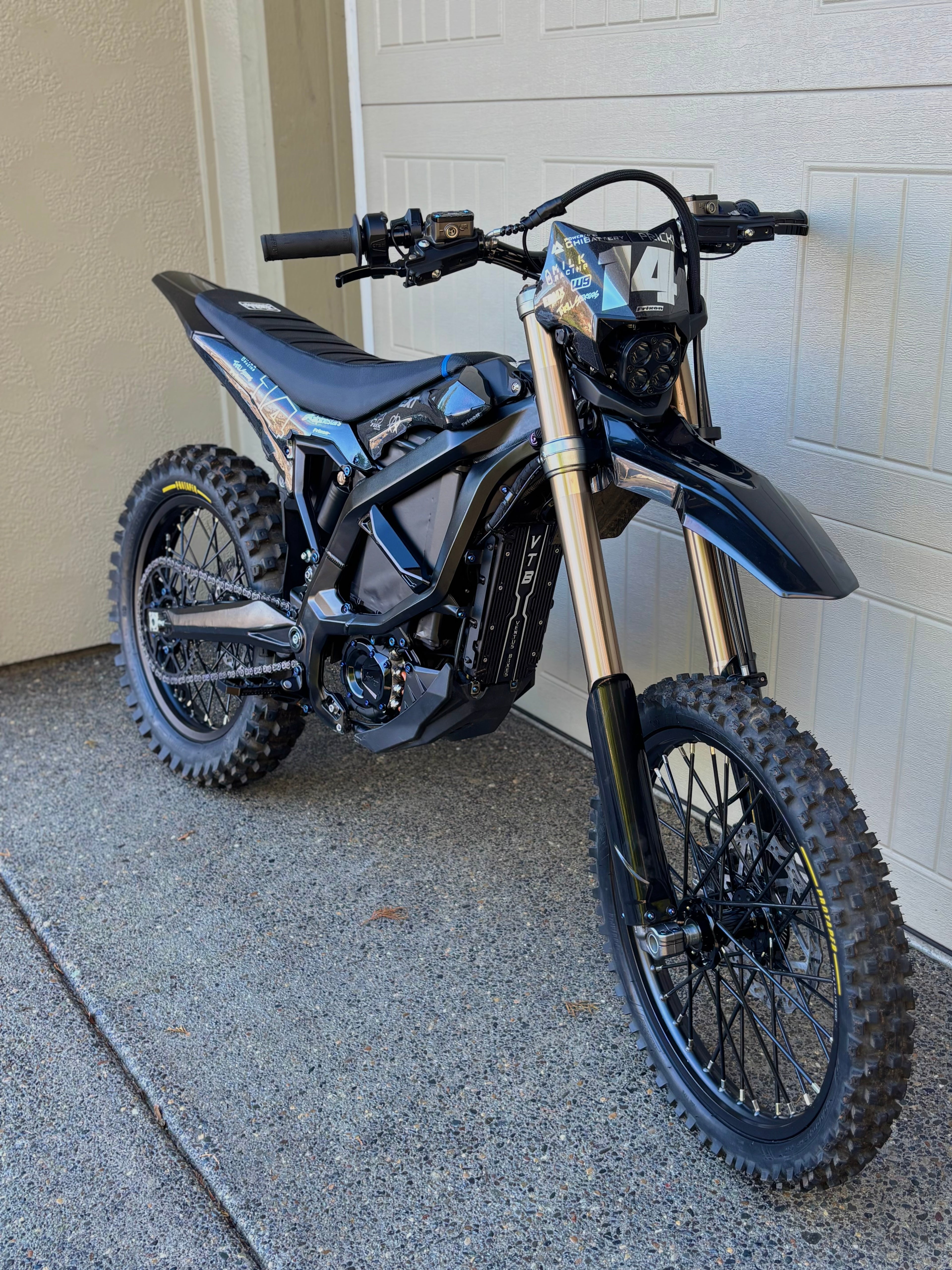 Surron Ultra Bee Premium Full Titanium kit